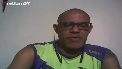 Snapshot of retlam37 chatting on 12-09-24, 04:12 Walter online show from 12-09-24, 04:12