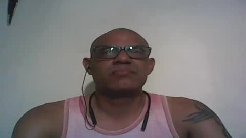 Snapshot of retlam37 chatting on 01-04-25, 07:24 Walter online show from 01-04-25, 07:24