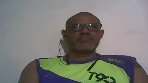 Snapshot of retlam37 chatting on 01-09-25, 04:41 Walter online show from 01-09-25, 04:41