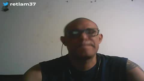 Snapshot of retlam37 chatting on 01-20-25, 05:15 Walter online show from 01-20-25, 05:15