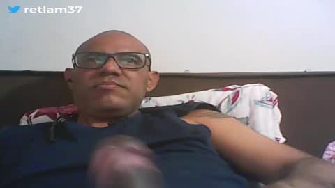 Snapshot of retlam37 chatting on 01-24-25, 04:17 Walter online show from 01-24-25, 04:17