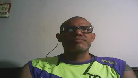 Snapshot of retlam37 chatting on 01-27-25, 07:45 Walter online show from 01-27-25, 07:45