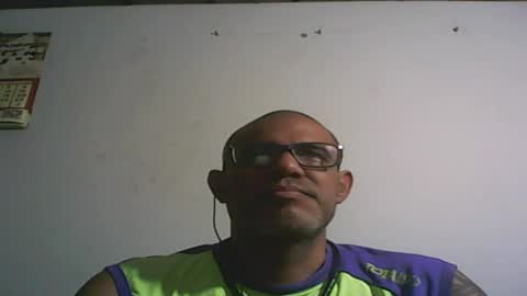 Snapshot of retlam37 chatting on 02-03-25, 05:18 Walter online show from 02-03-25, 05:18