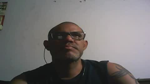 Snapshot of retlam37 chatting on 02-05-25, 07:07 Walter online show from 02-05-25, 07:07