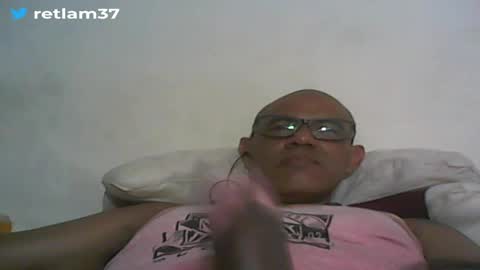 Snapshot of retlam37 chatting on 02-14-25, 07:07 Walter online show from 02-14-25, 07:07