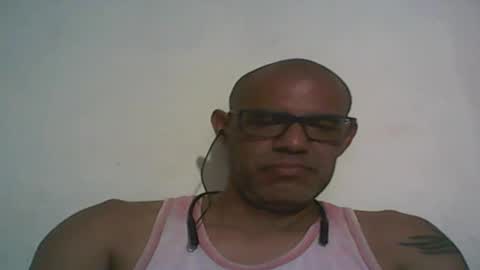 Snapshot of retlam37 chatting on 02-23-25, 04:39 Walter online show from 02-23-25, 04:39