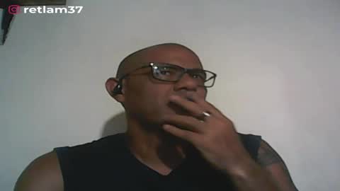 Snapshot of retlam37 chatting on 03-03-25, 04:58 Walter online show from 03-03-25, 04:58