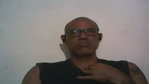 Snapshot of retlam37 chatting on 03-09-25, 08:18 Walter online show from 03-09-25, 08:18