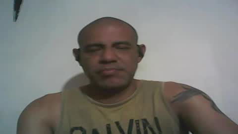 Snapshot of retlam37 chatting on 09-22-25, 04:47 Walter online show from 09-22-25, 04:47