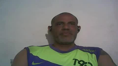 Snapshot of retlam37 chatting on 10-02-25, 04:08 Walter online show from 10-02-25, 04:08