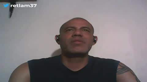 Snapshot of retlam37 chatting on 10-06-25, 03:26 Walter online show from 10-06-25, 03:26