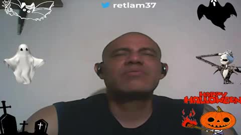 Snapshot of retlam37 chatting on 10-18-25, 04:15 Walter online show from 10-18-25, 04:15