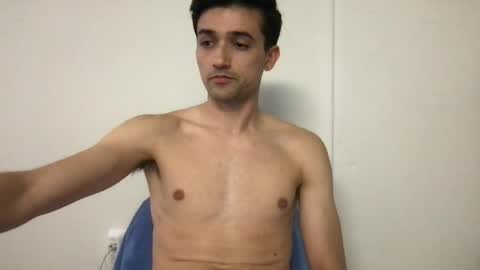 rettopyyrah32 online show from 06-13-26, 11:30
