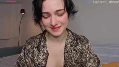 Snapshot of revalation_ chatting on 02-10-26, 03:49 Ewiwi online show from 02-10-26, 03:49