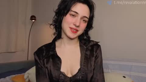 Snapshot of revalation_ chatting on 02-12-26, 03:29 Ewiwi online show from 02-12-26, 03:29