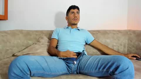 Snapshot of rexwildexplore chatting on 11-27-25, 10:23 rexwildexplore online show from 11-27-25, 10:23