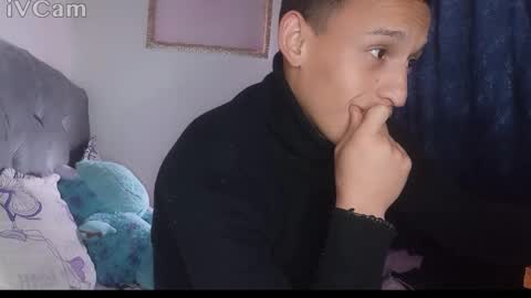 reymasterhot online show from 09-18-25, 05:37