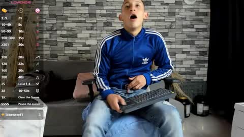 reymasterhot online show from 10-02-25, 10:06