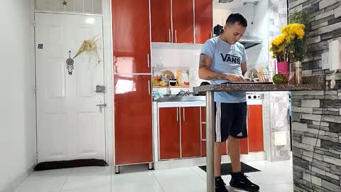 reymasterhot online show from 01-09-26, 06:10