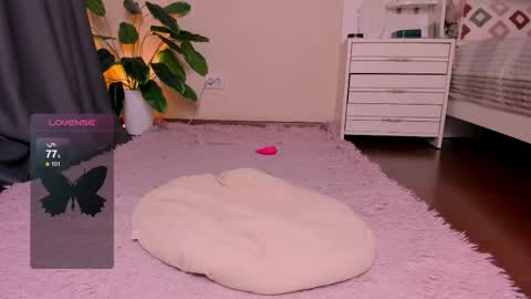 Rein online show from 11-28-25, 02:53