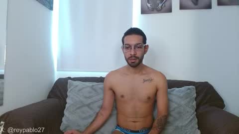 Snapshot of reypablo1 chatting on 11-14-25, 05:11 REY PABLO Independent online show from 11-14-25, 05:11