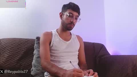 Snapshot of reypablo1 chatting on 02-18-26, 11:55 REY PABLO Independent online show from 02-18-26, 11:55