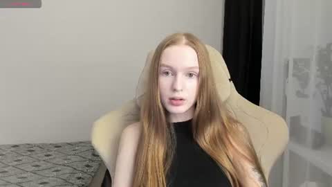 nice to meet you  3  I am Milena online show from 06-17-26, 11:38
