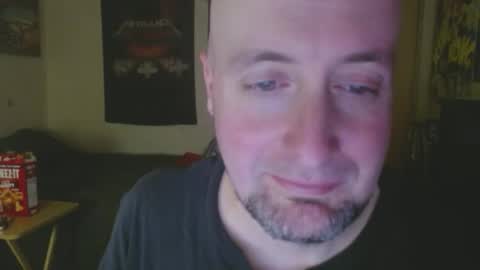 Snapshot of rg3583 chatting on 10-24-25, 11:12 rg3583 online show from 10-24-25, 11:12