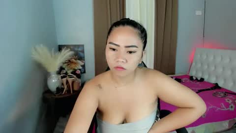 rhea online show from 04-25-26, 01:52