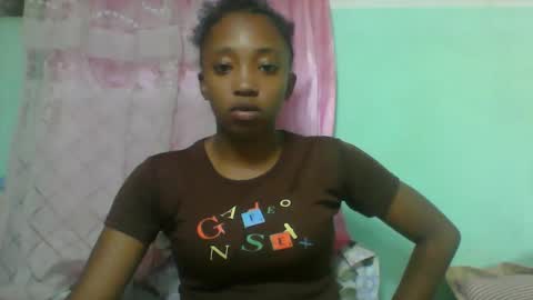 Snapshot of rhesa404090 chatting on 02-22-26, 05:22 rhesa404090 online show from 02-22-26, 05:22