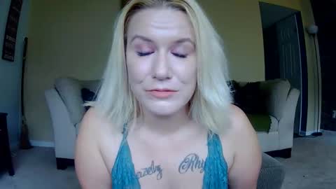 rhondarump online show from 10-29-25, 03:03