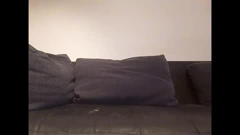 Shaved cock ready online show from 09-12-25, 04:56