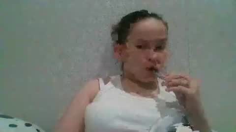 RiaLowelyt online show from 06-09-26, 05:13
