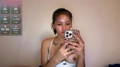 Snapshot of riana_gorgeous69 chatting on 07-06-26, 06:10 riana online show from 07-06-26, 06:10