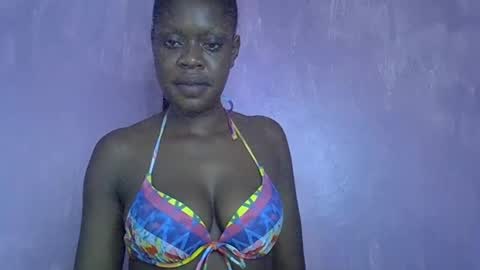 Snapshot of riana_sha chatting on 02-26-25, 10:31 riana_sha online show from 02-26-25, 10:31