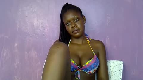 Snapshot of riana_sha chatting on 03-06-25, 11:20 riana_sha online show from 03-06-25, 11:20