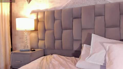 Riana online show from 03-12-25, 11:20