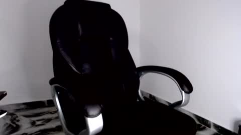juan online show from 06-13-26, 05:33