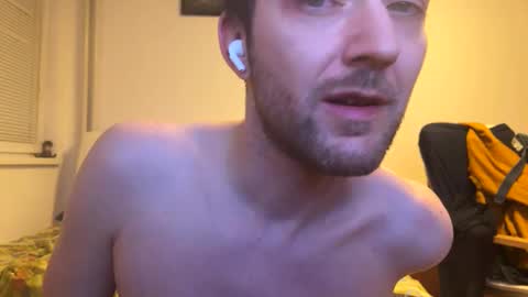 Snapshot of ricciardio chatting on 03-02-25, 07:45 ricciardio online show from 03-02-25, 07:45