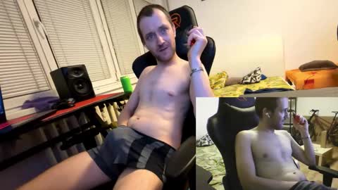 Snapshot of ricciardio chatting on 10-19-25, 09:26 ricciardio online show from 10-19-25, 09:26