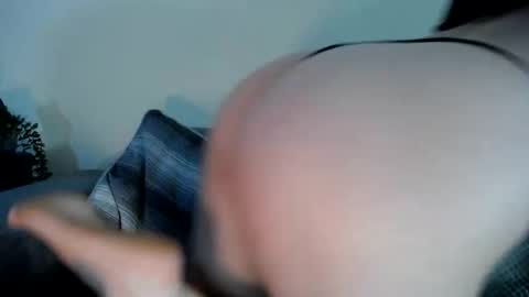 Snapshot of ricciolina___ chatting on 04-30-26, 08:57 Tina online show from 04-30-26, 08:57