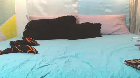 rich and kitty  online show from 12-04-25, 06:38