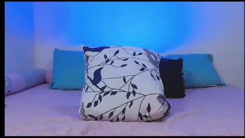 Snapshot of rich_de_la_rosa chatting on 04-10-26, 10:47 rich and kitty online show from 04-10-26, 10:47