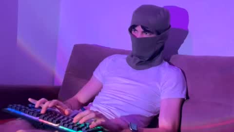 Snapshot of richard_bern chatting on 02-16-26, 10:28 richard_bern online show from 02-16-26, 10:28