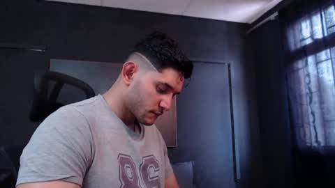 Snapshot of richard_milleer chatting on 05-05-26, 04:26 Ricardo online show from 05-05-26, 04:26