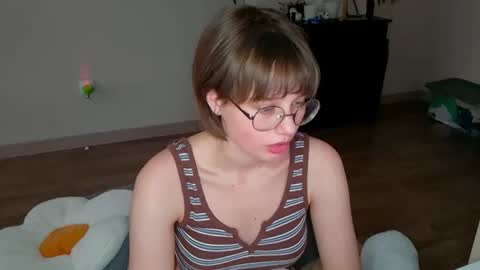Luna online show from 06-07-26, 03:38