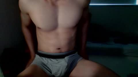 Snapshot of richardshercules chatting on 05-05-26, 02:08 Hercules online show from 05-05-26, 02:08
