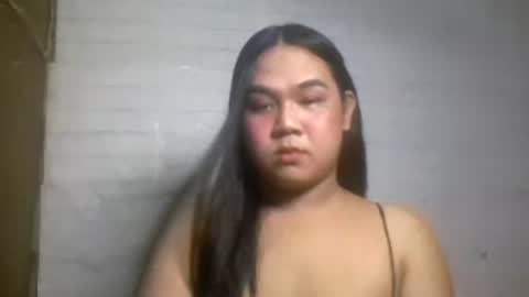 Snapshot of richebelle chatting on 06-22-26, 01:19 richebelle online show from 06-22-26, 01:19