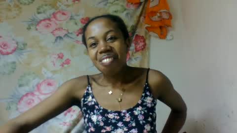 Snapshot of richetera chatting on 06-12-26, 08:52 richetera online show from 06-12-26, 08:52