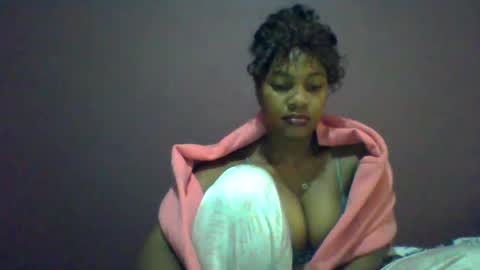 ricie001 online show from 06-10-26, 11:42